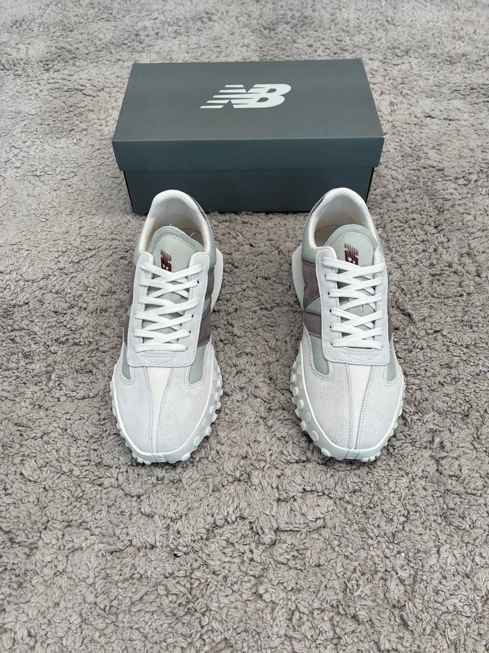 New Balance XC -72 blanca y gris