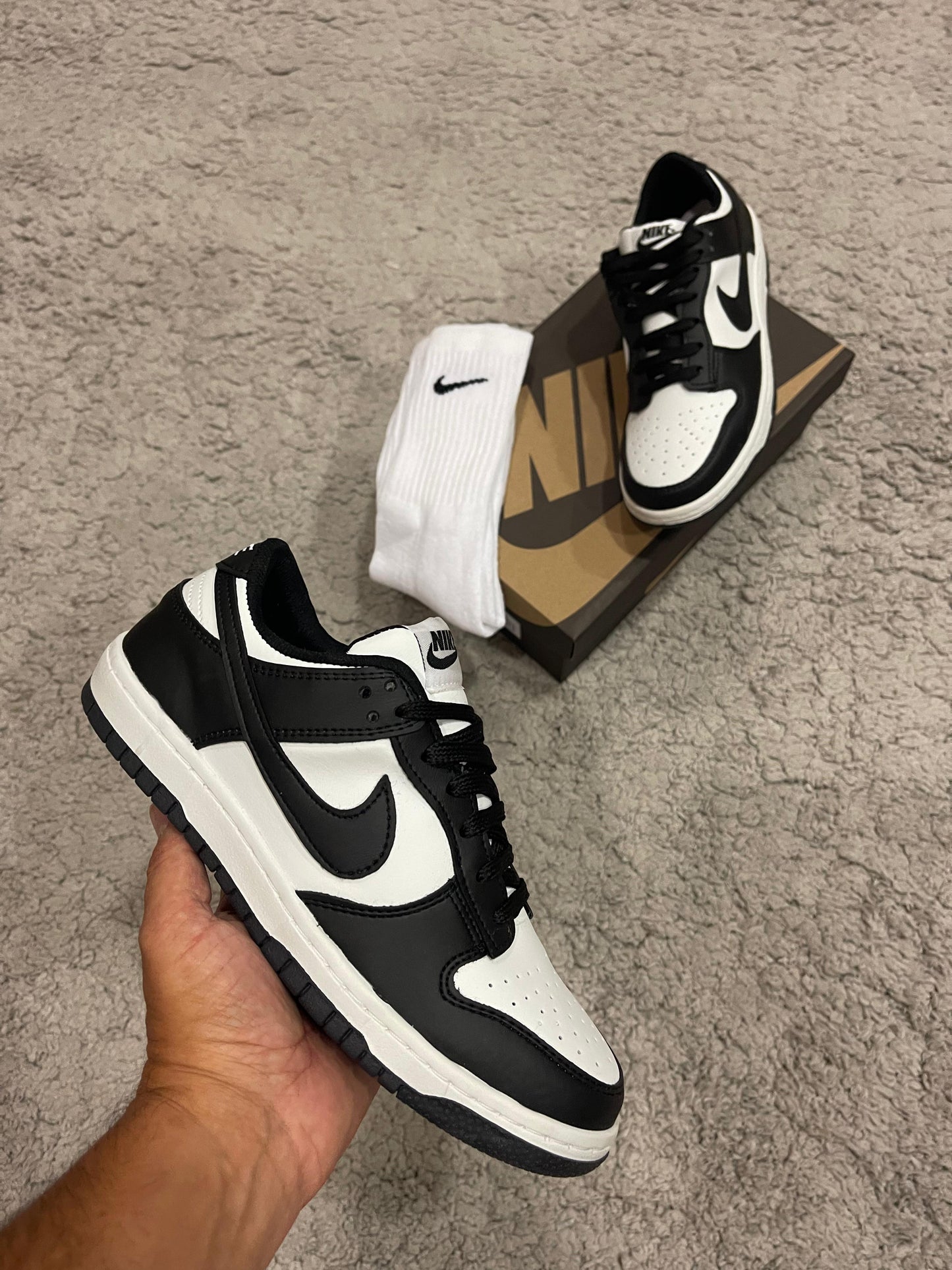 Nike Dunk negra