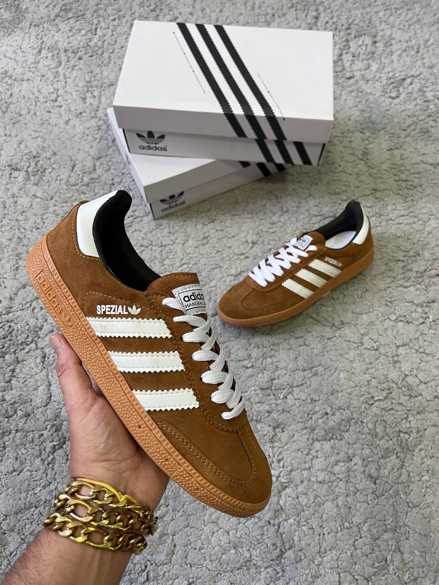 Adidas Spezial marrón