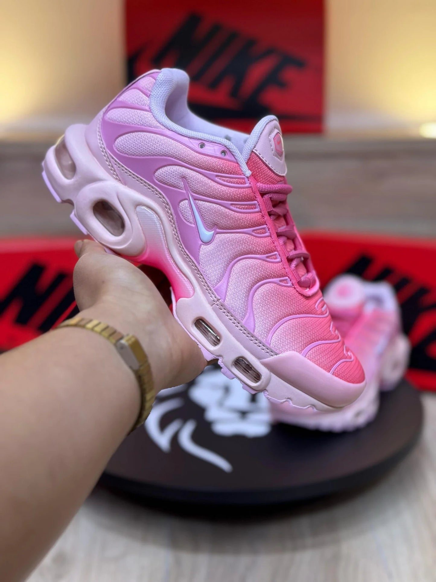 Nike TN rosa
