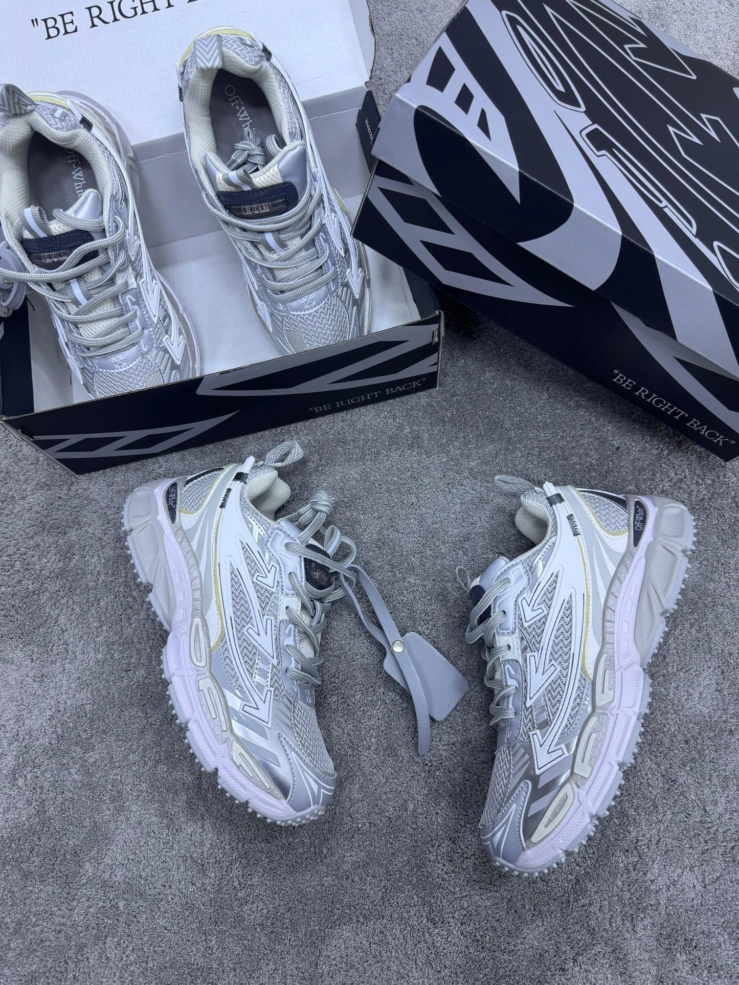 Off-White be Right blanca