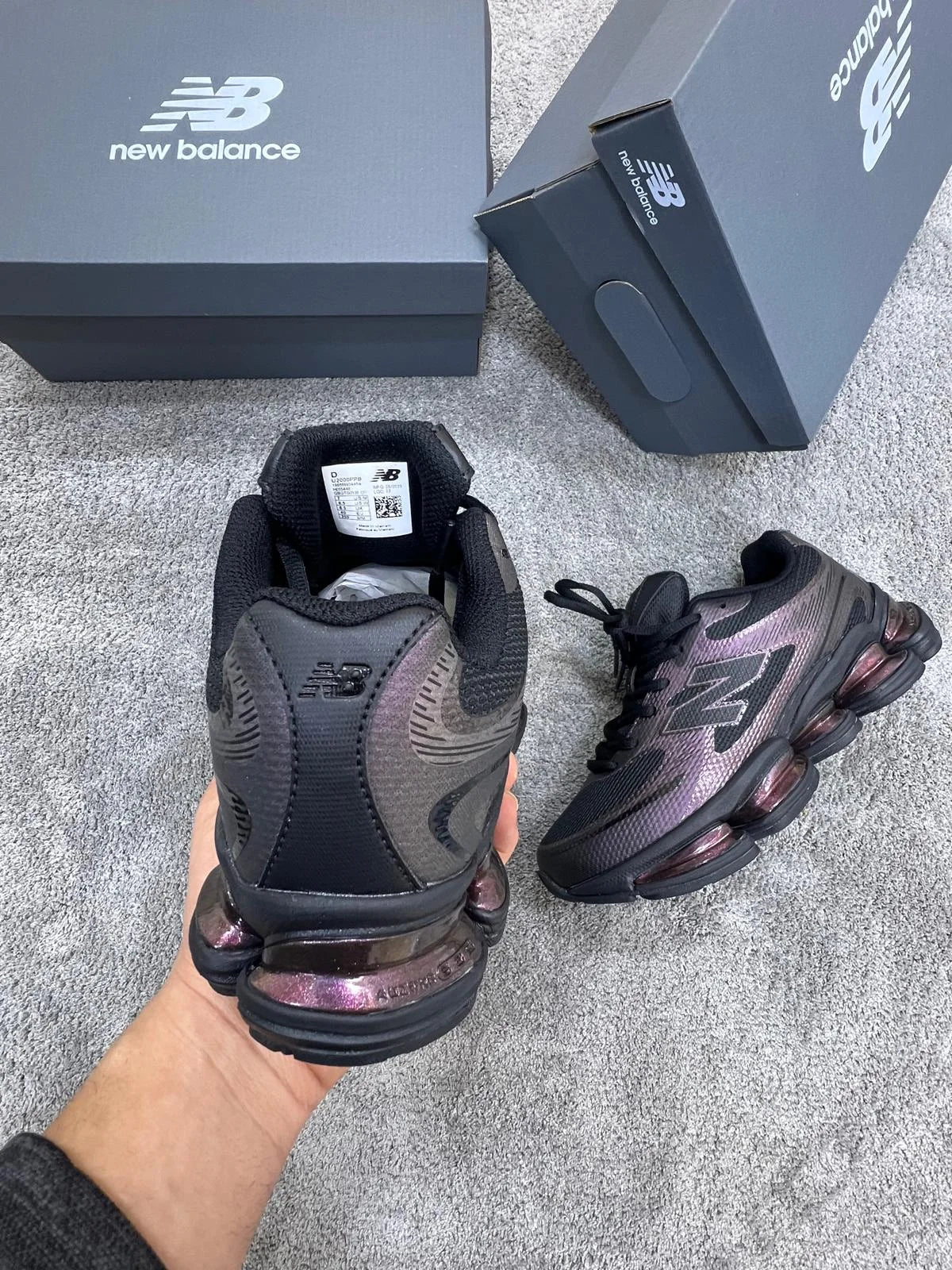 New Balance 2000 black iridescent