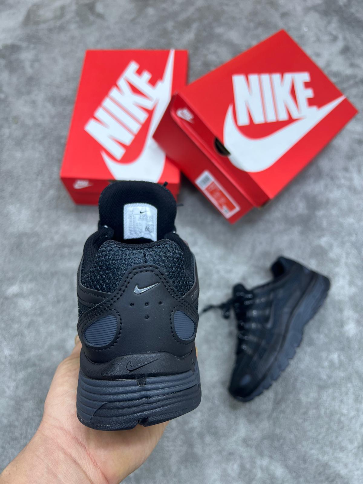 Nike P-6000 negra