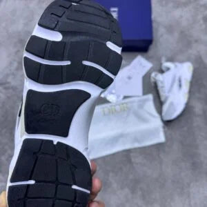 Dior B22 blanca